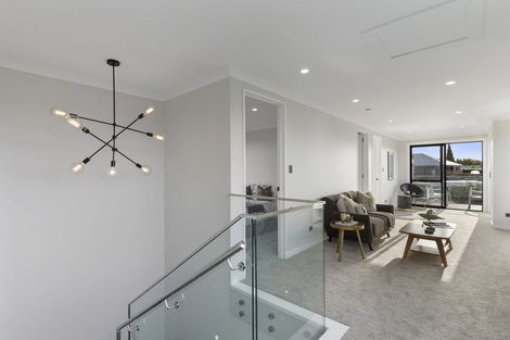 Photo of property in 14 Mutetai Road, Clarks Beach, 2122