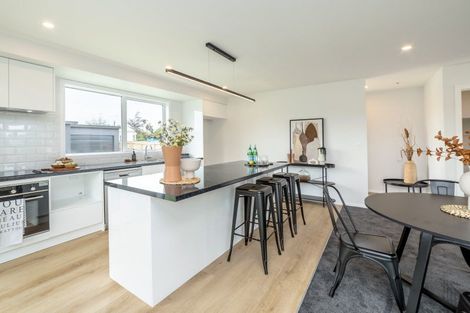 Photo of property in 3 Macrocarpa Lane, Carterton, 5713