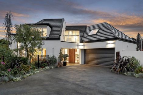 Photo of property in 20 Derenzy Place, Avonhead, Christchurch, 8042