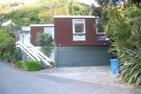 Photo of property in 47 Rona Street, Eastbourne, Lower Hutt, 5013