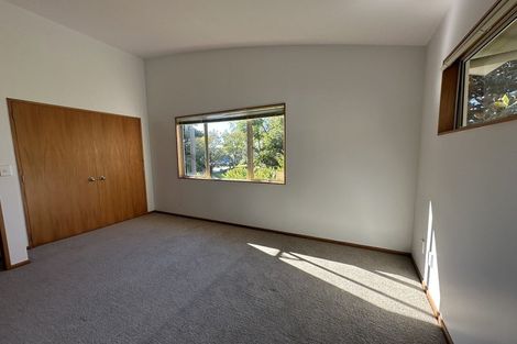 Photo of property in 1070 Beach Road, Torbay, Auckland, 0630