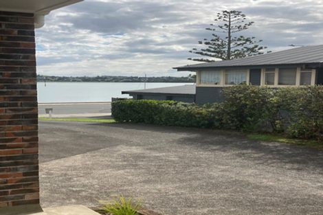 Photo of property in 2/12 The Parade, Bucklands Beach, Auckland, 2012
