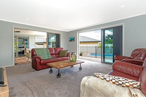 Photo of property in 15 Sterling Park, Lytton West, Gisborne, 4010