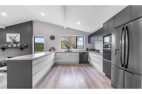 Photo of property in 35 Simon Road, Myross Bush, Invercargill, 9872