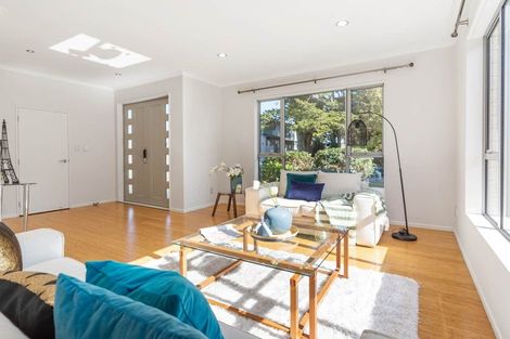 Photo of property in 45 Terrasini Drive, Flat Bush, Auckland, 2019