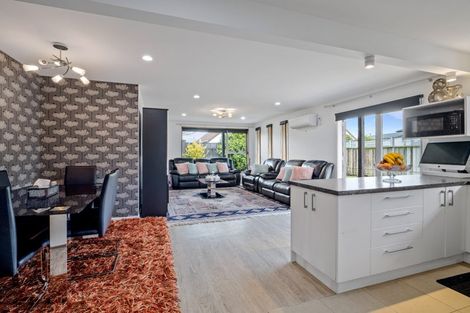 Photo of property in 2/31 Taylors Avenue, Bryndwr, Christchurch, 8052