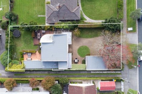 Photo of property in 19 Edmund Street, Saint Heliers, Auckland, 1071
