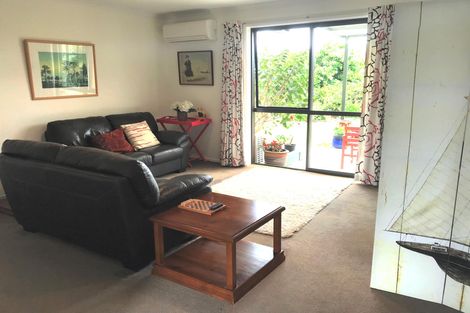 Photo of property in 18 Halyard Loop, Haruru, 0204