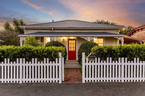 Photo of property in 17 Fitzherbert Street, Alicetown, Lower Hutt, 5010