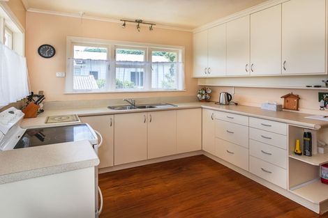 Photo of property in 18 Tatahi Street, Te Puru, Thames, 3575