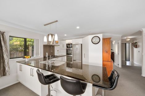 Photo of property in 265 Mark Avenue, Grenada Village, Wellington, 6037