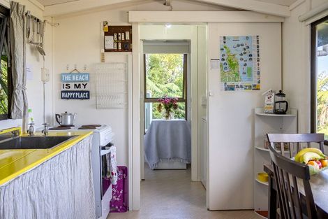 Photo of property in 40 Tairua Heights, Tairua, 3508