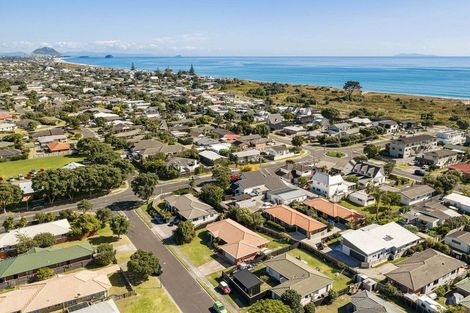 Photo of property in 3 Webb Place, Papamoa Beach, Papamoa, 3118