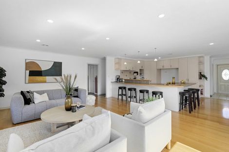 Photo of property in 85 Emerald Hill Drive, Birchville, Upper Hutt, 5018