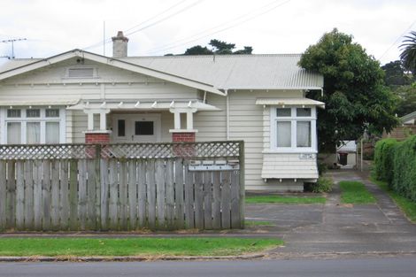 Photo of property in 2/22 Amaru Road, One Tree Hill, Auckland, 1061