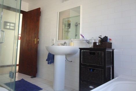 Photo of property in 4/12 Little George Street, Thorndon, Wellington, 6011