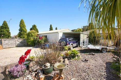 Photo of property in 30 Memorial Place, Waitara, 4320