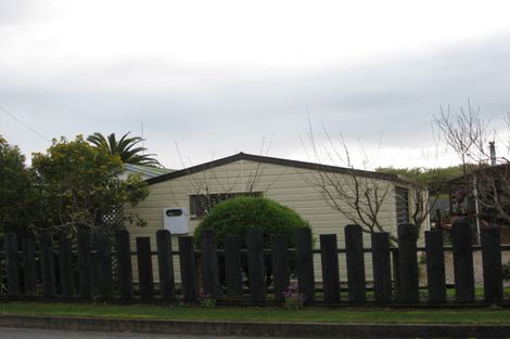 Photo of property in 35 Abel Tasman Drive, Takaka, 7110