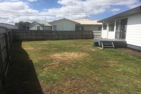 Photo of property in 364 Kahikatea Drive, Dinsdale, Hamilton, 3204