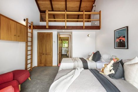 Photo of property in 106 Kowhai Road, Campbells Bay, Auckland, 0630