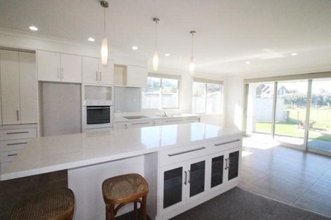 Photo of property in 52 Hamilton Drive, Wainui, Gisborne, 4010