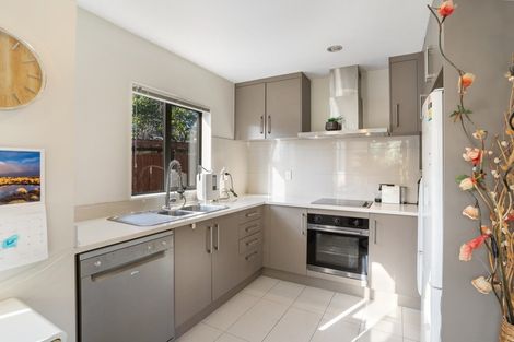 Photo of property in 38a Line Road, Glen Innes, Auckland, 1072