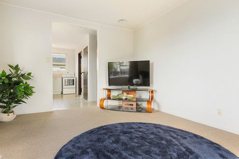 Photo of property in 1/39 Chipping Lane, Redwood, Christchurch, 8051