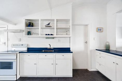 Photo of property in 27 Hardinge Road, Ahuriri, Napier, 4110