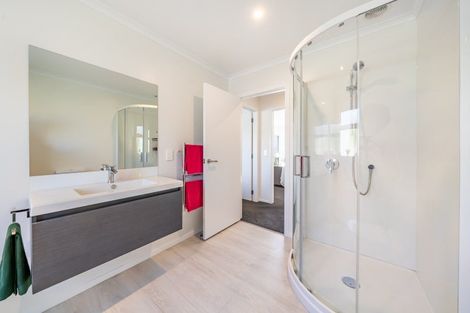 Photo of property in 22 Ruahine Street, Trentham, Upper Hutt, 5018