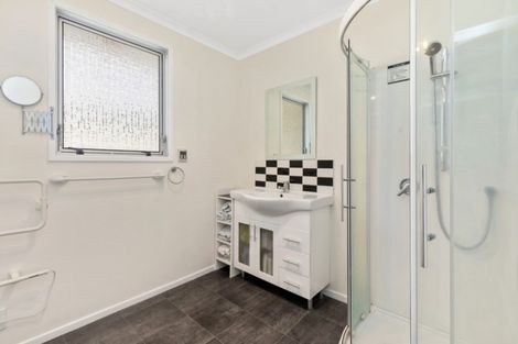 Photo of property in 37 Raukawa Street, Stokes Valley, Lower Hutt, 5019