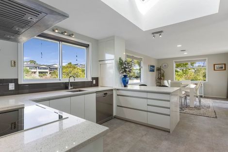 Photo of property in 15 Kurupae Road, Hilltop, Taupo, 3330