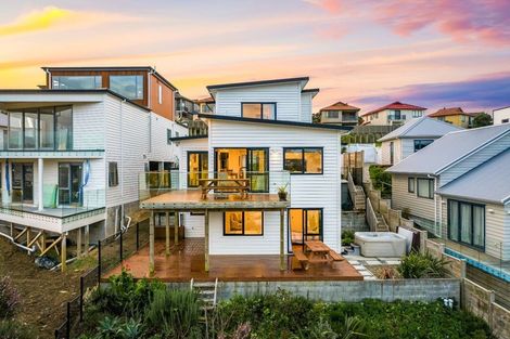 Photo of property in 94 Voyager Drive, Gulf Harbour, Whangaparaoa, 0930