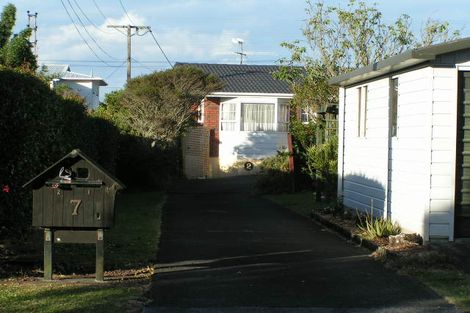 Photo of property in 1/7 Sydney Street, Hauraki, Auckland, 0622