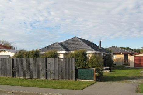 Photo of property in 35a Falcon Street, New Brighton, Christchurch, 8061