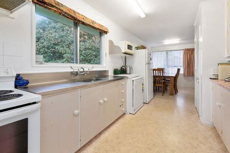 Photo of property in 9 Rinaha Place, Koutu, Rotorua, 3010