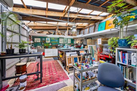 Photo of property in 5 Scott Street, Moturoa, New Plymouth, 4310