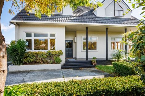 Photo of property in 163 College Street, Awapuni, Palmerston North, 4412