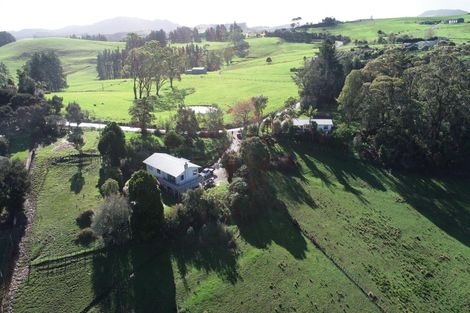 Photo of property in 15 Fosters Road, Mangonui, 0494