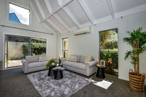 Photo of property in 2/61 Perth Street, Richmond, Christchurch, 8013