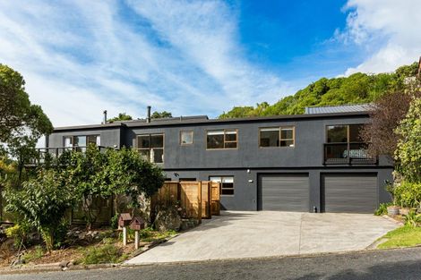 Photo of property in 3 Oak Avenue, Paremata, Porirua, 5024