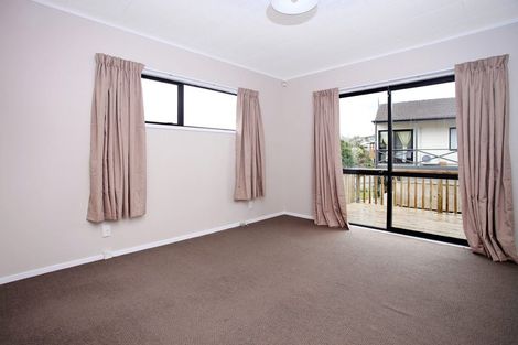 Photo of property in 97 Athena Drive, Totara Vale, Auckland, 0629