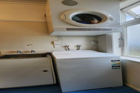 Photo of property in 4/9-9a Howard Street, Mount Cook, Wellington, 6021