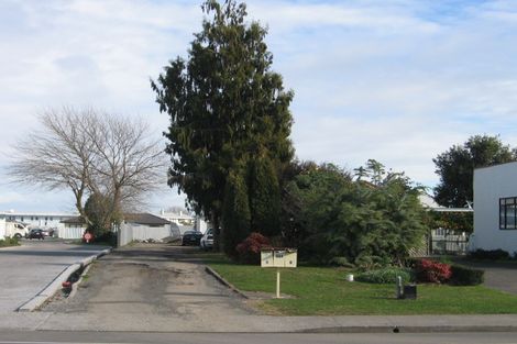 Photo of property in 609 Grove Road, Mayfair, Hastings, 4122