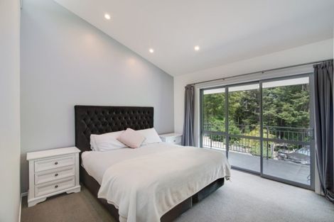 Photo of property in 11 Tall Tree Lane, Mount Creighton, Queenstown, 9371