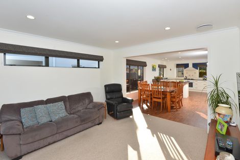 Photo of property in 10 Chatsfield Place, Te Kamo, Whangarei, 0112