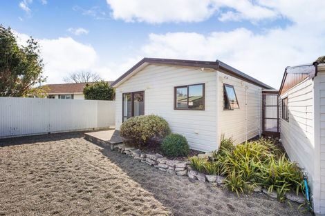 Photo of property in 49 Kaimanawa Street, Kelvin Grove, Palmerston North, 4414