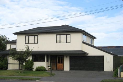 Photo of property in 90 Cutts Road, Russley, Christchurch, 8042