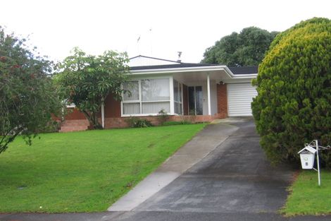Photo of property in 4 Lilian Place, Farm Cove, Auckland, 2012