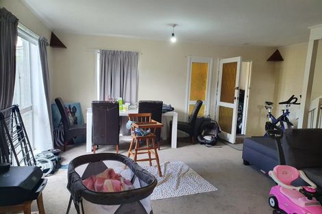 Photo of property in 1/24 Glynnbrooke Street, Te Atatu South, Auckland, 0610