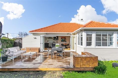 Photo of property in 41 Aliford Avenue, One Tree Hill, Auckland, 1061